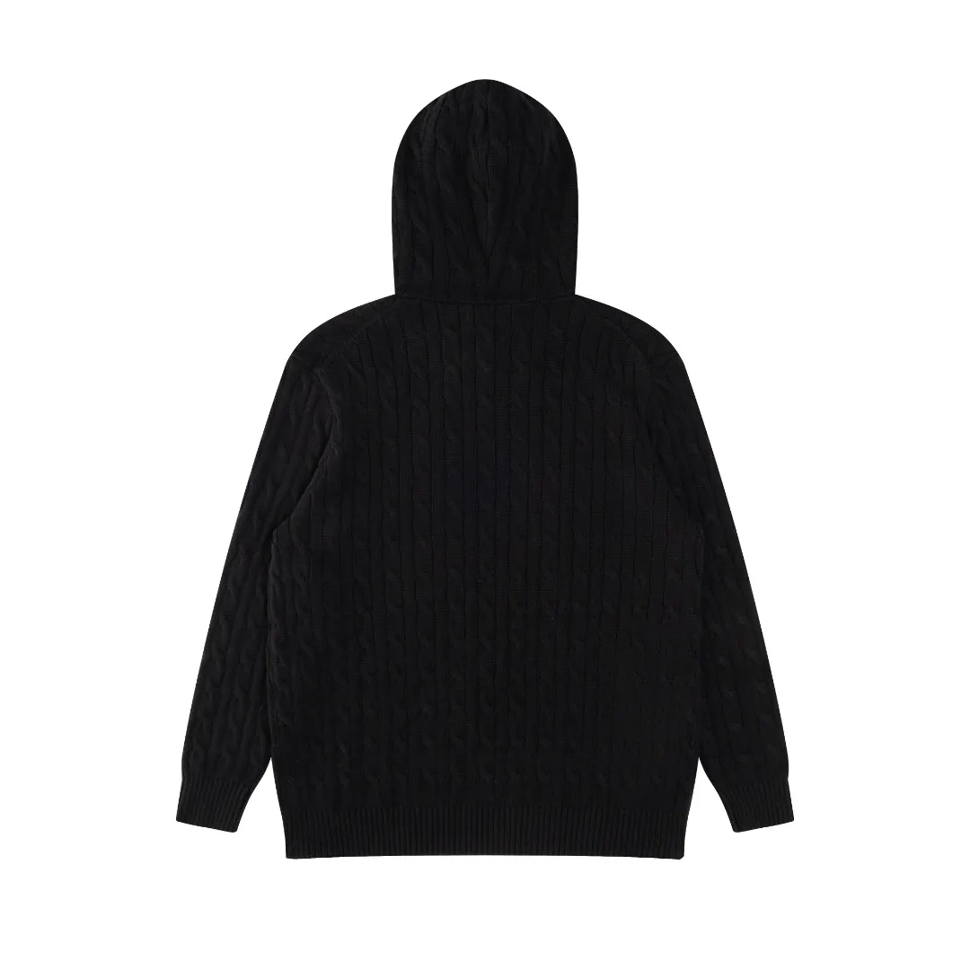 P236 #R84 RALPH LAUREN Six-color classic hooded twist pullover sweater with high-density LOGO embroidery on the chest and original custom-made tag accessories. Made of pure cotton yarn, pure cotton is skin-friendly and comfortable, small label war horse embroidered twist hooded sweater 🐎 high quality, follow the blogger to learn how to wear it! Let’s buy a Ralph Lauren cable sweater. It’s a super hard-to-find series after it became popular. It’s hard to find one on the official website. It’s simple and practical to wear, with a lazy and loose feel. The thickened fabric has more texture, feels soft and delicate, and has a loose fit. Whether worn alone or layered, you can wear different styles of fashion with just one piece!   Size: S M L